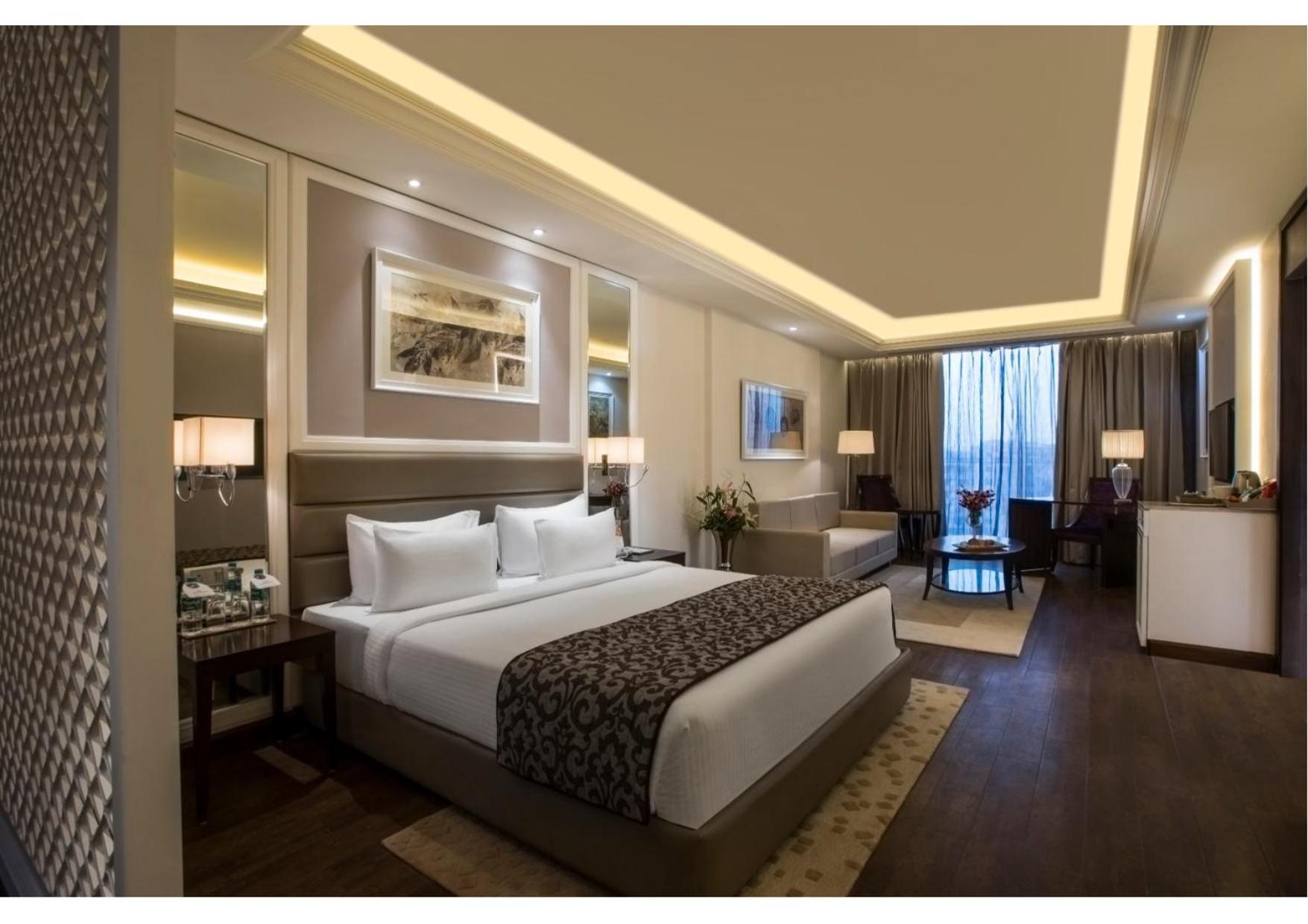 Singhania Sarovar Portico Raipur  Exterior photo